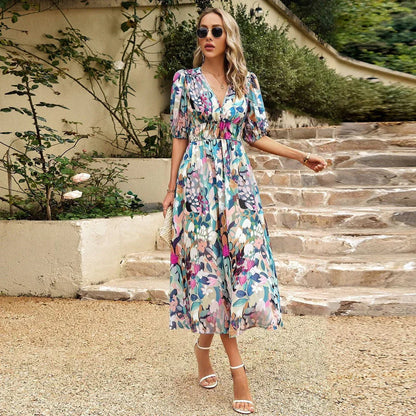 Orina™ | Robe d'Élégance avec Décolleté en V
